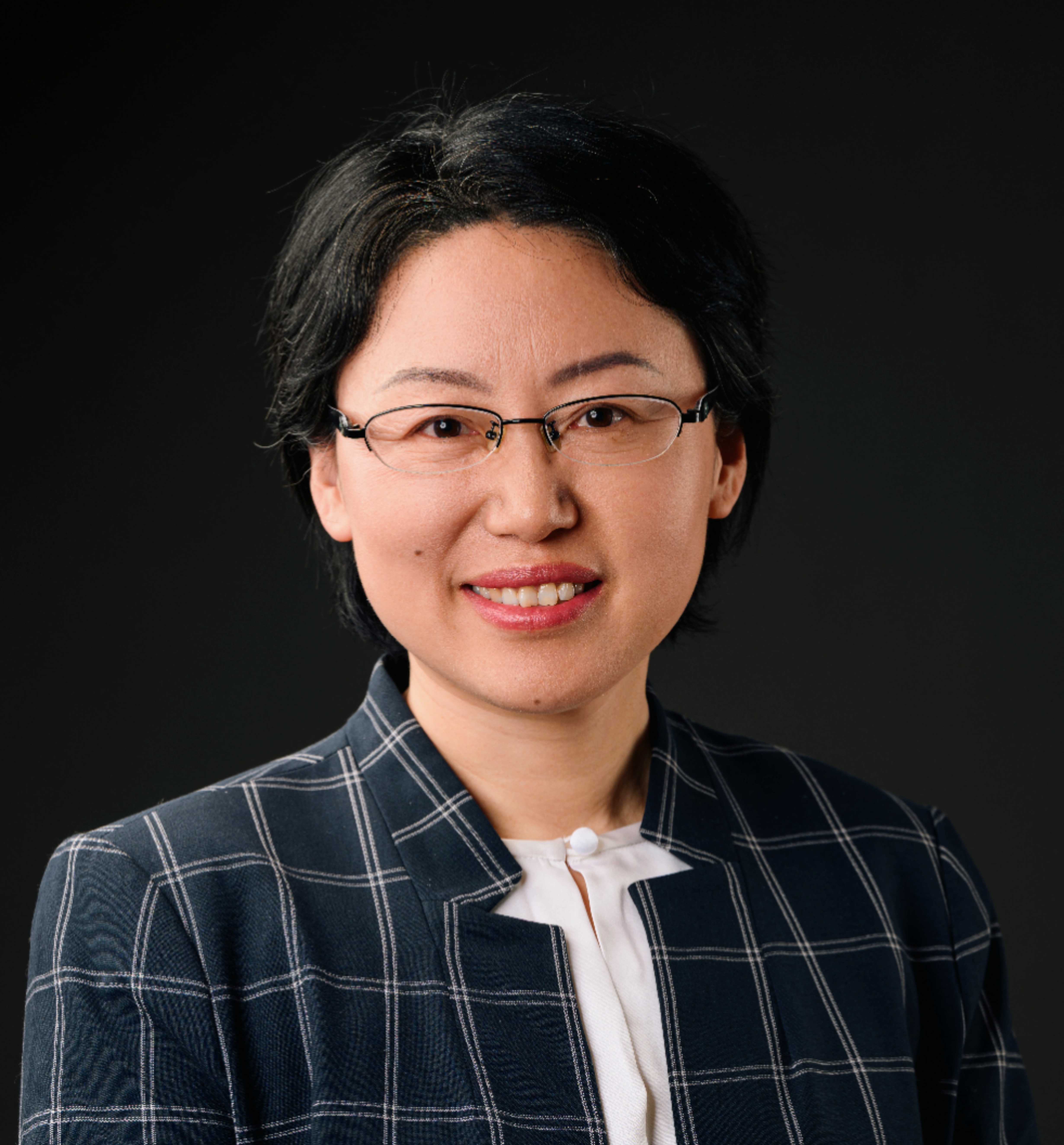 Daphne Dan Wang