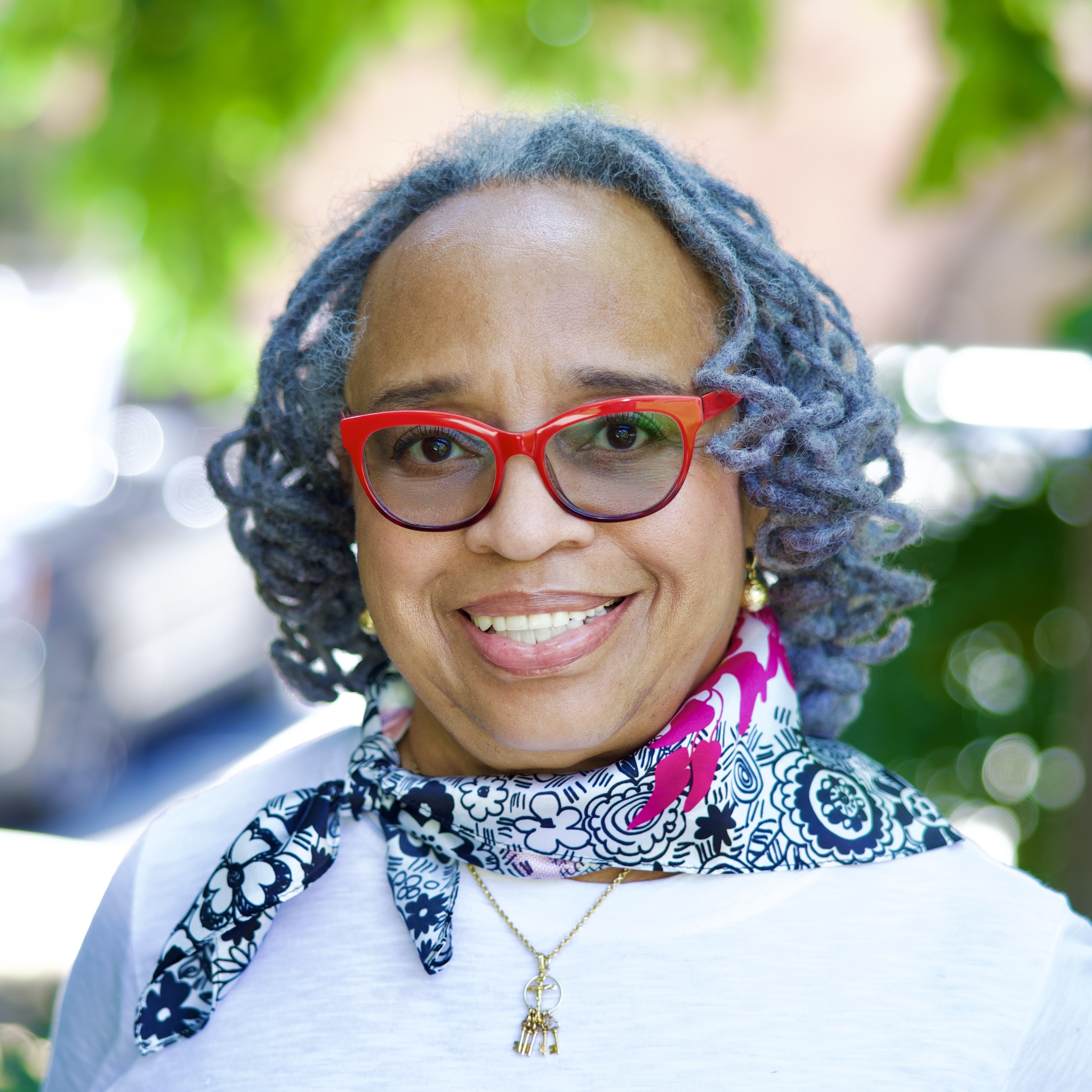 Valerie Simmons
